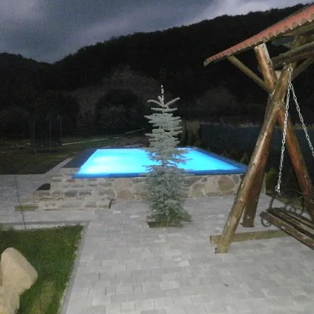 карпатська казка Сasa de vacaciones Yaremche